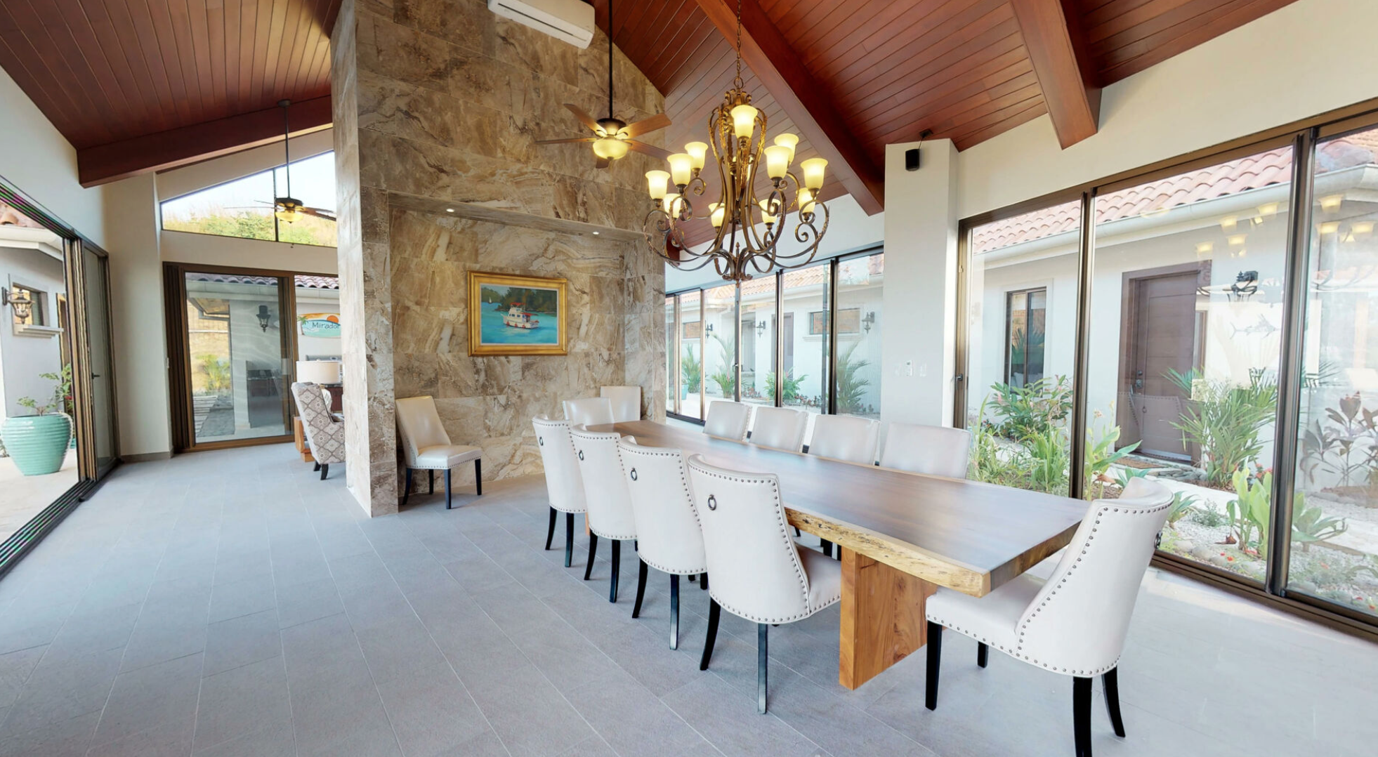 Sol Villa - Image 32